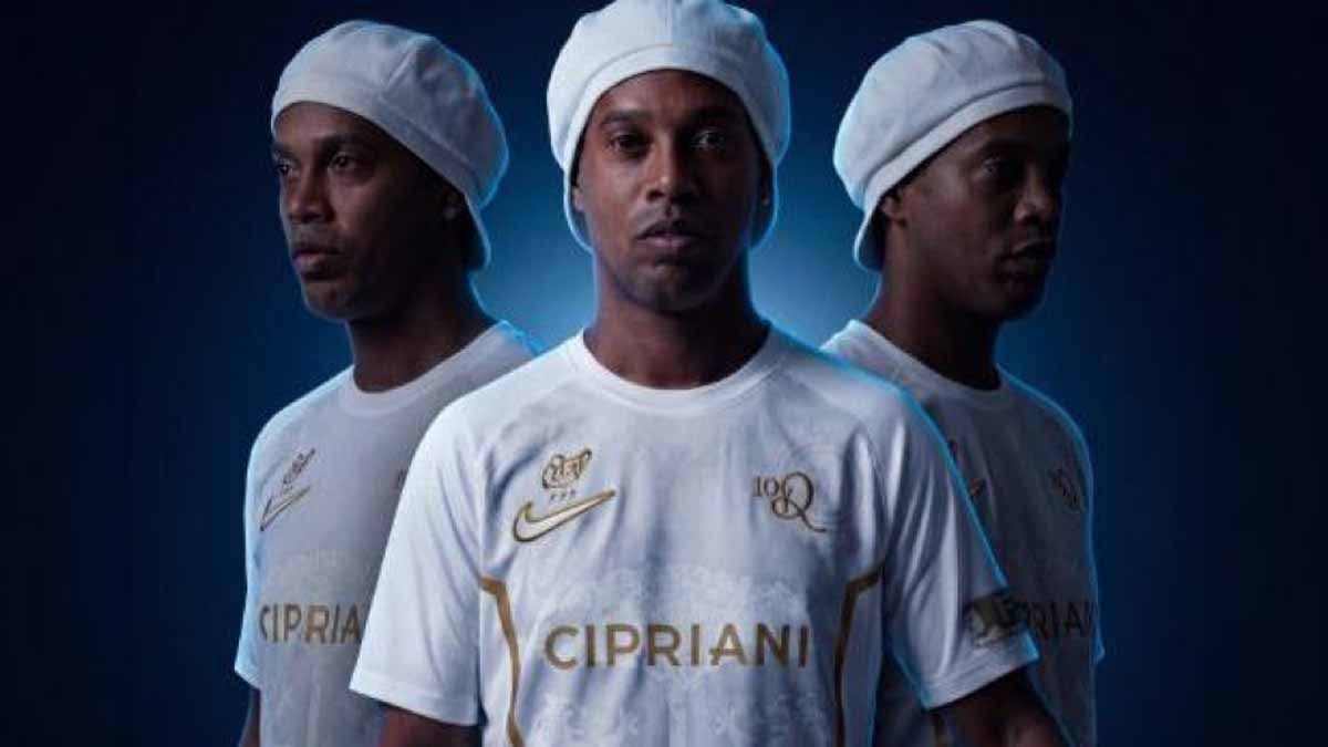 Ronaldinho al Ravenna: clamoroso accordo ufficiale in Serie C