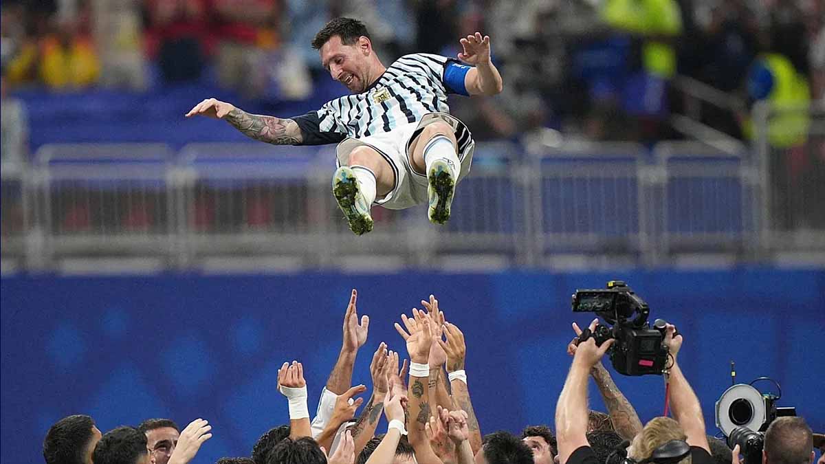 Mondiale, Messi leggendario: ribalta l’Egitto e fa bye bye a Ronaldo